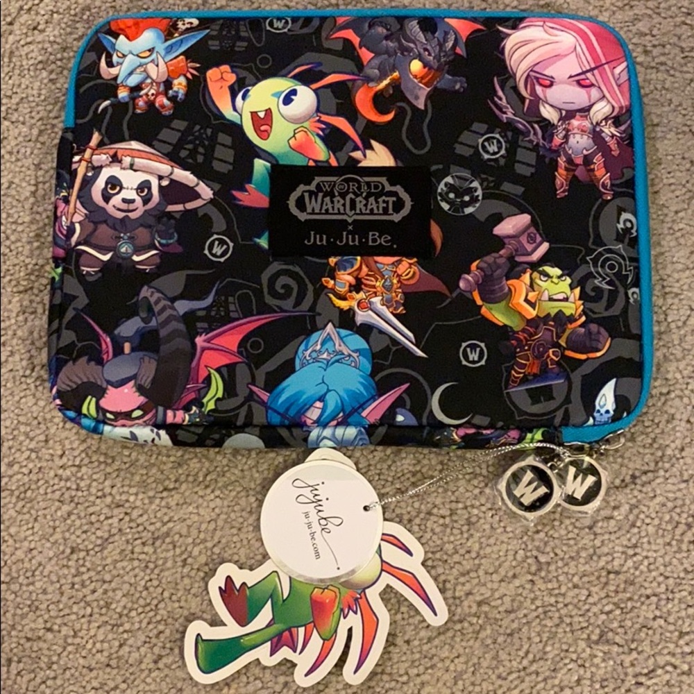 Ju.Ju.Be World WarCraft IPad Sleeve/Case